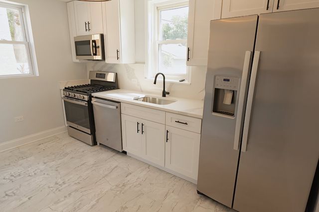 11031 S Pulaski Road, Chicago, IL 60655