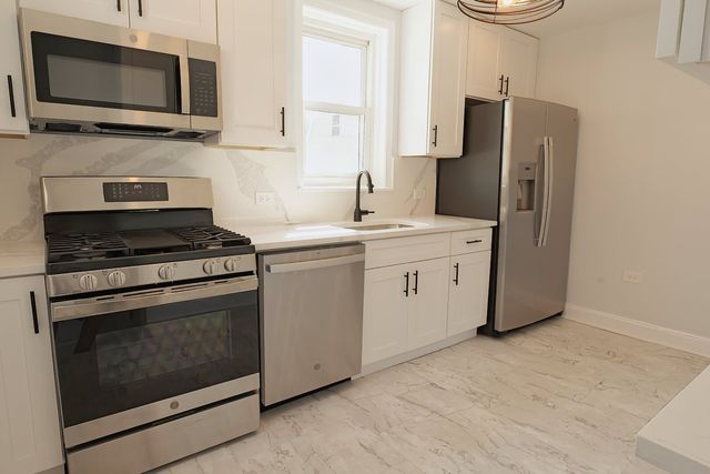 11031 S Pulaski Road, Chicago, IL 60655