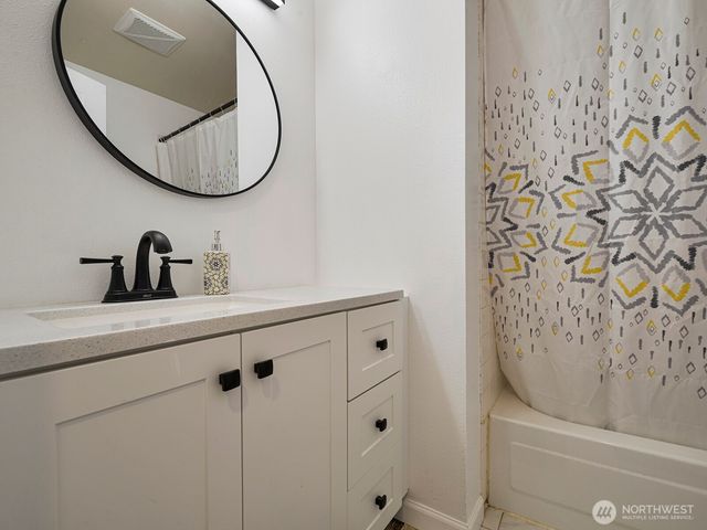 1307 SW 355th Place, Federal Way, WA 98023