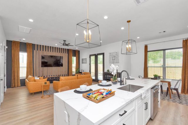 5308 Denmark Street, Houston, TX 77028