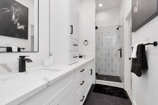 5308 Denmark Street, Houston, TX 77028