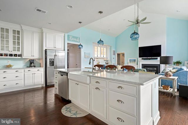 34017 SMITHS POINT LN, Lewes, DE 19958