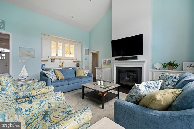 34017 SMITHS POINT LN, Lewes, DE 19958