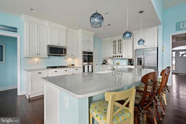 34017 SMITHS POINT LN, Lewes, DE 19958