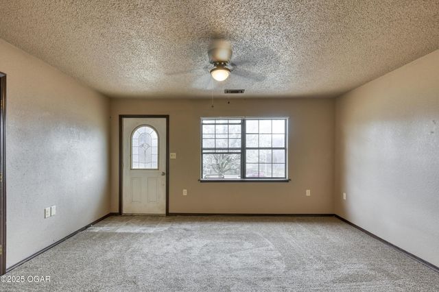 65400 E 155 Road, Wyandotte, OK 74370