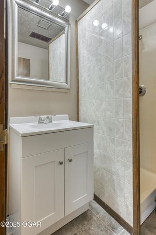 65400 E 155 Road, Wyandotte, OK 74370