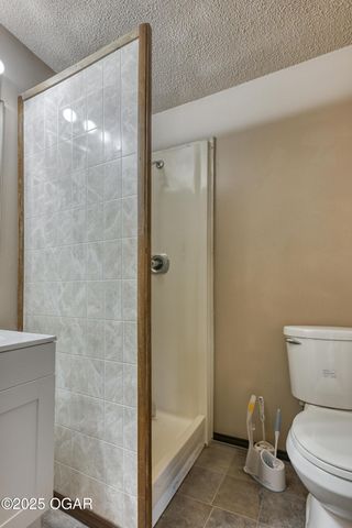 65400 E 155 Road, Wyandotte, OK 74370