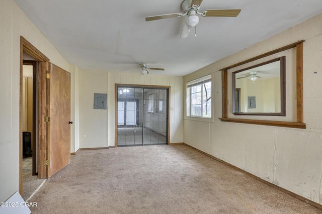 65400 E 155 Road, Wyandotte, OK 74370