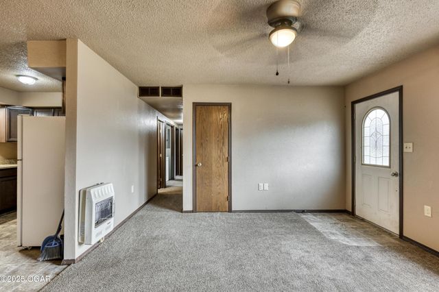 65400 E 155 Road, Wyandotte, OK 74370