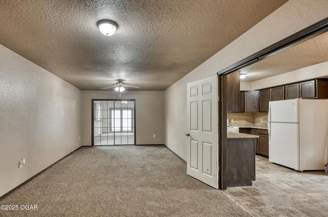 65400 E 155 Road, Wyandotte, OK 74370