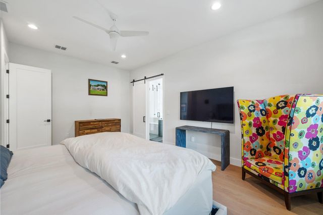 1505 Sylvan Glade, Austin, TX 78745