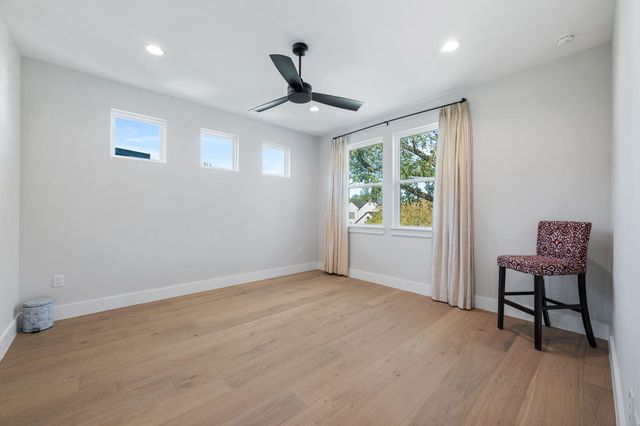 1505 Sylvan Glade, Austin, TX 78745