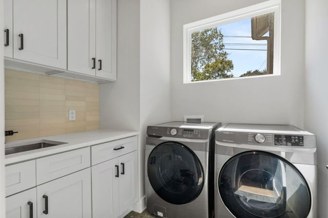 1505 Sylvan Glade, Austin, TX 78745