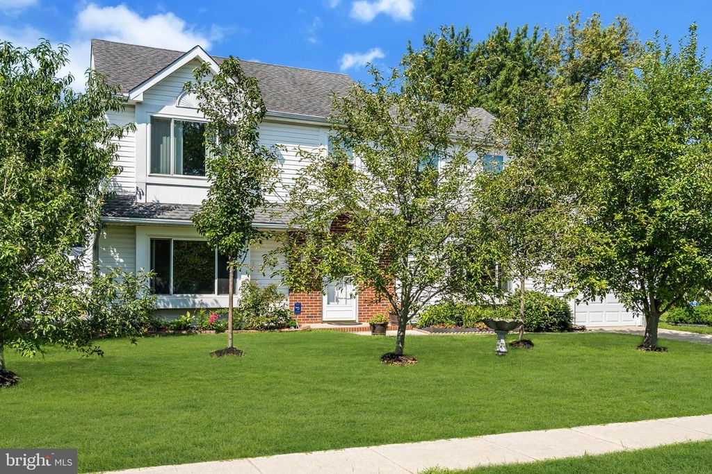 206 CLEVENGER DR, CLAYTON, NJ 08312 — exterior