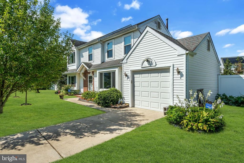 206 CLEVENGER DR, CLAYTON, NJ 08312 — photo 4