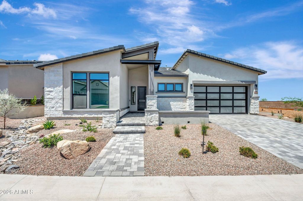 21648 W DEVONSHIRE Avenue, Buckeye, AZ 85396 — photo 2