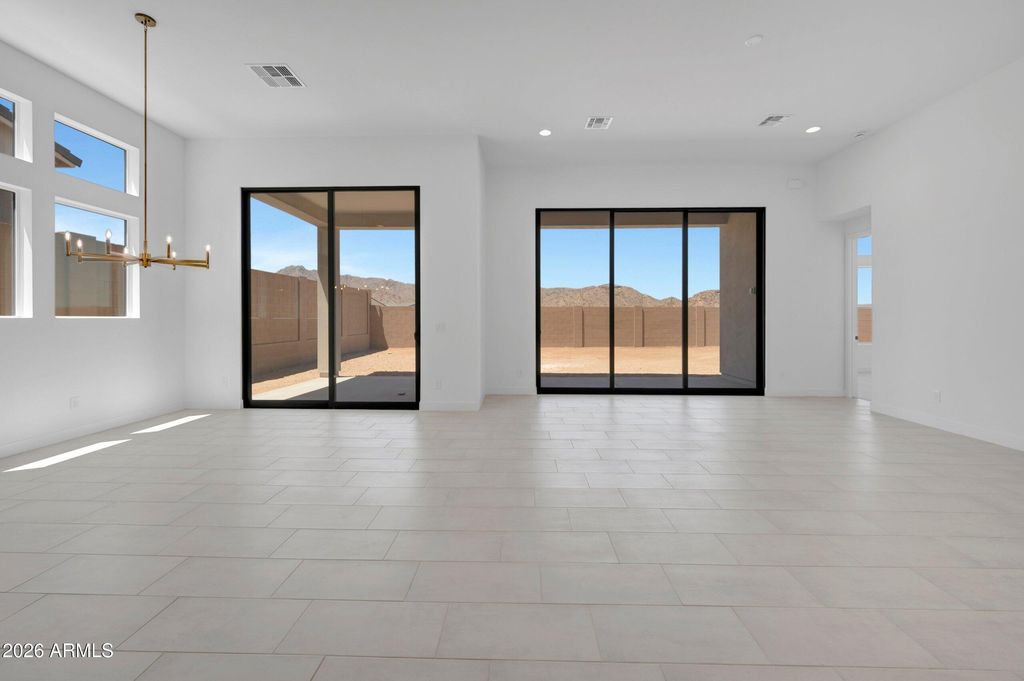 21648 W DEVONSHIRE Avenue, Buckeye, AZ 85396 — photo 5