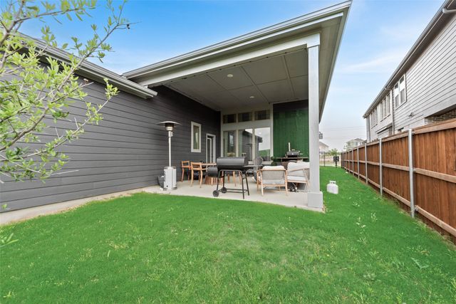 1028 Almond Blossom Circle, Crowley, TX 76036