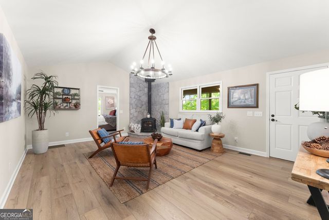 136 Twisting Ridge Trail, Demorest, GA 30535