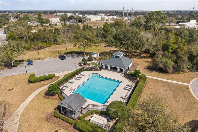 321 BURCHINGTON DRIVE, Debary, FL 32713