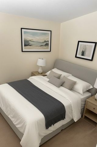 173 Nassau Dr 173, Springfield, MA 01129