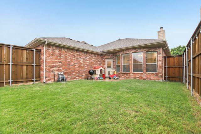 682 Crockett Drive, Lavon, TX 75166