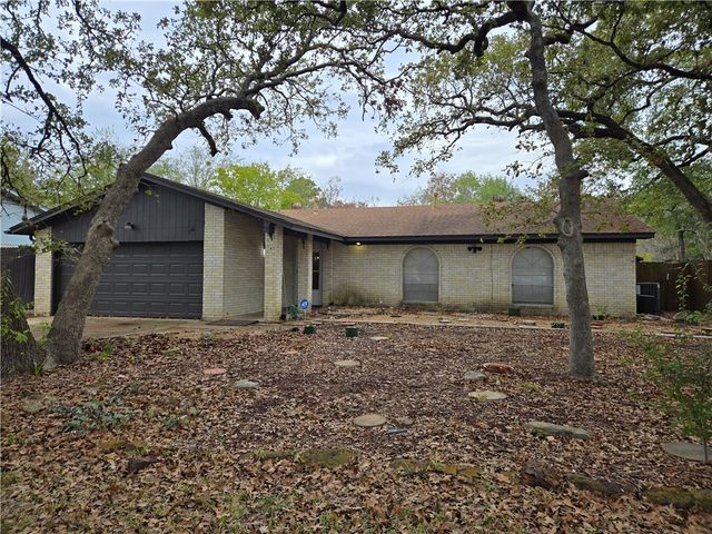 1211 Austin Avenue, College Station, TX 77845