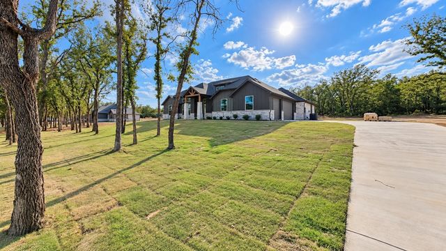 735 County Road 3355, Paradise, TX 76073