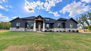 735 County Road 3355, Paradise, TX 76073