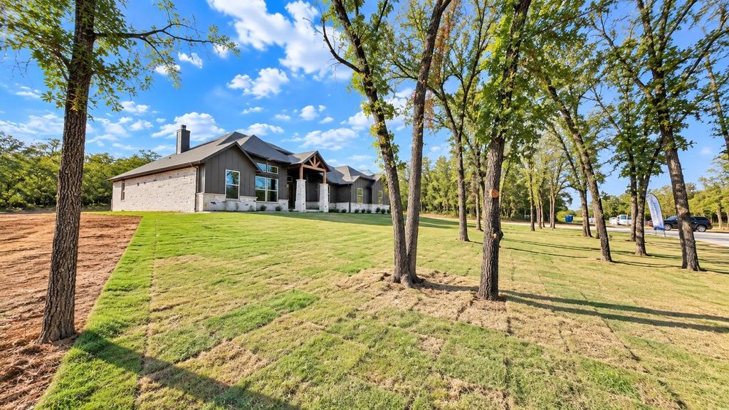 735 County Road 3355, Paradise, TX 76073 — photo 3