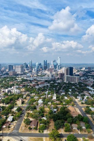 1173 San Bernard ST, Austin, TX 78702