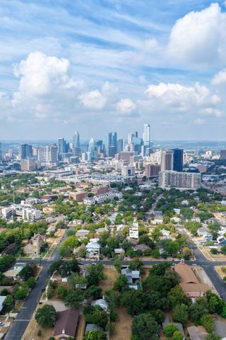 1173 San Bernard ST, Austin, TX 78702