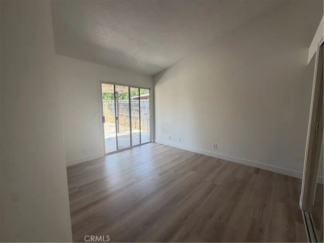 1910 Summertree Drive, Perris, CA 92571