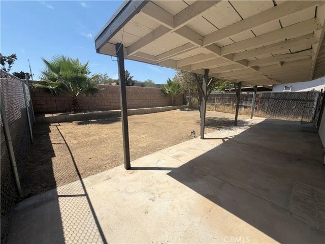1910 Summertree Drive, Perris, CA 92571