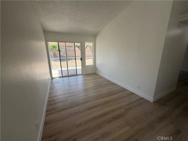 1910 Summertree Drive, Perris, CA 92571