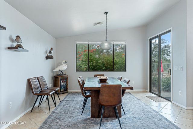 13732 E Vía Valderrama, Vail, AZ 85641