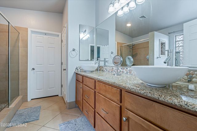 13732 E Vía Valderrama, Vail, AZ 85641