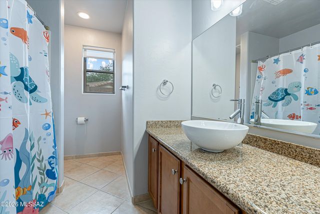 13732 E Vía Valderrama, Vail, AZ 85641