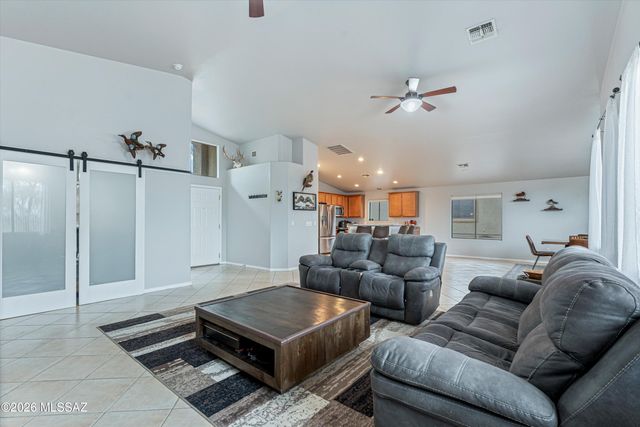 13732 E Vía Valderrama, Vail, AZ 85641