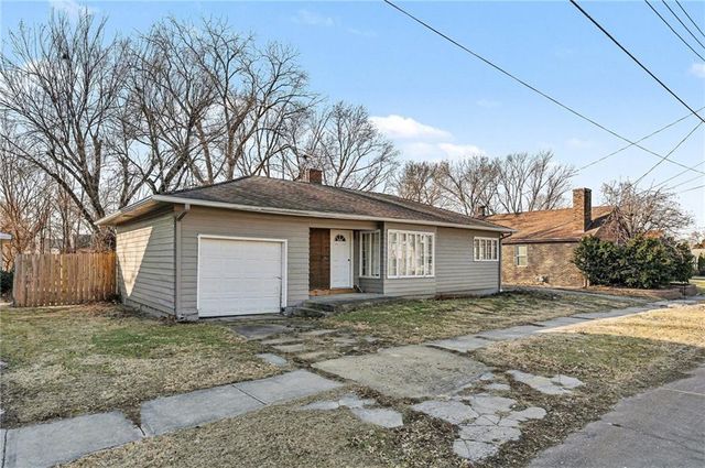 1132 Cooper Street, Chillicothe, MO 64601