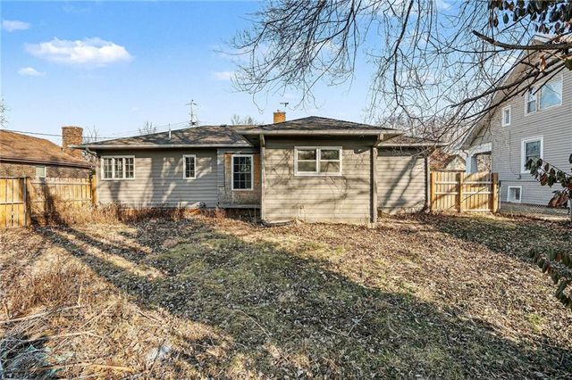 1132 Cooper Street, Chillicothe, MO 64601