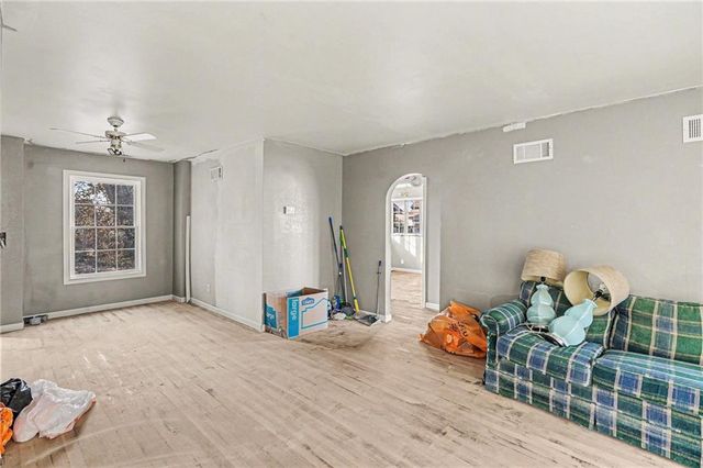 1132 Cooper Street, Chillicothe, MO 64601