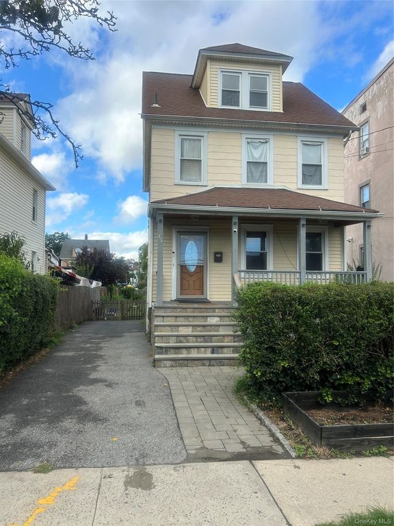 65 Horton Avenue, New Rochelle, NY 10801