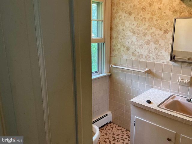1430 VIRGINIA AVE, York, PA 17403