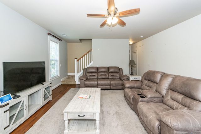 400 Hydrangea Street, Summerville, SC 29483