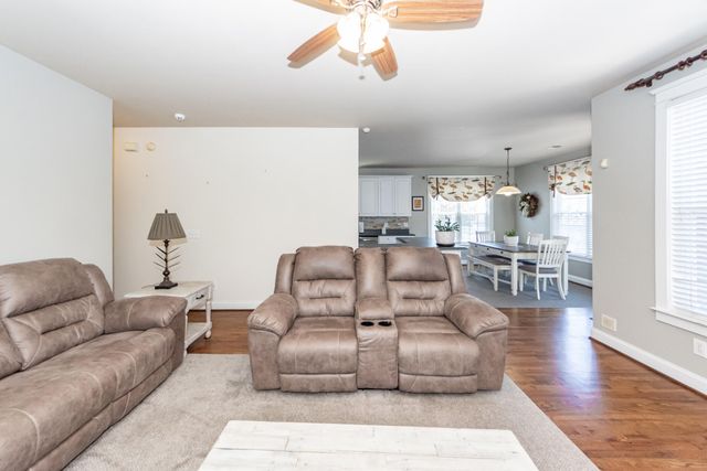 400 Hydrangea Street, Summerville, SC 29483