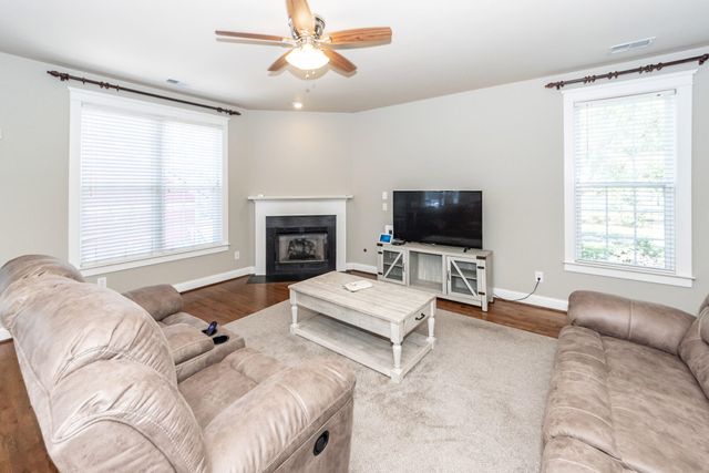 400 Hydrangea Street, Summerville, SC 29483