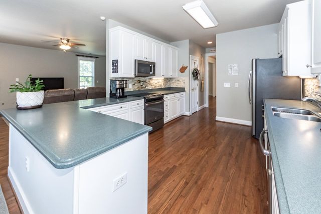 400 Hydrangea Street, Summerville, SC 29483