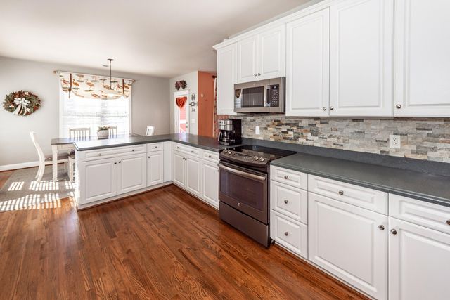 400 Hydrangea Street, Summerville, SC 29483