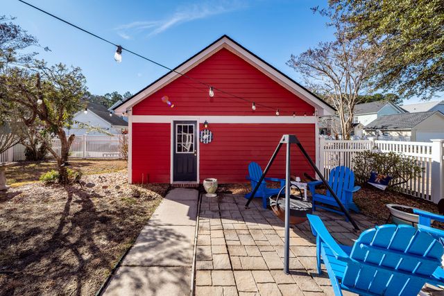 400 Hydrangea Street, Summerville, SC 29483